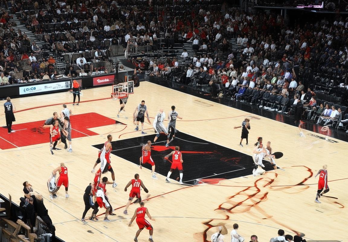 马刺老鹰2016常规赛对决：战术解析与赛后启示